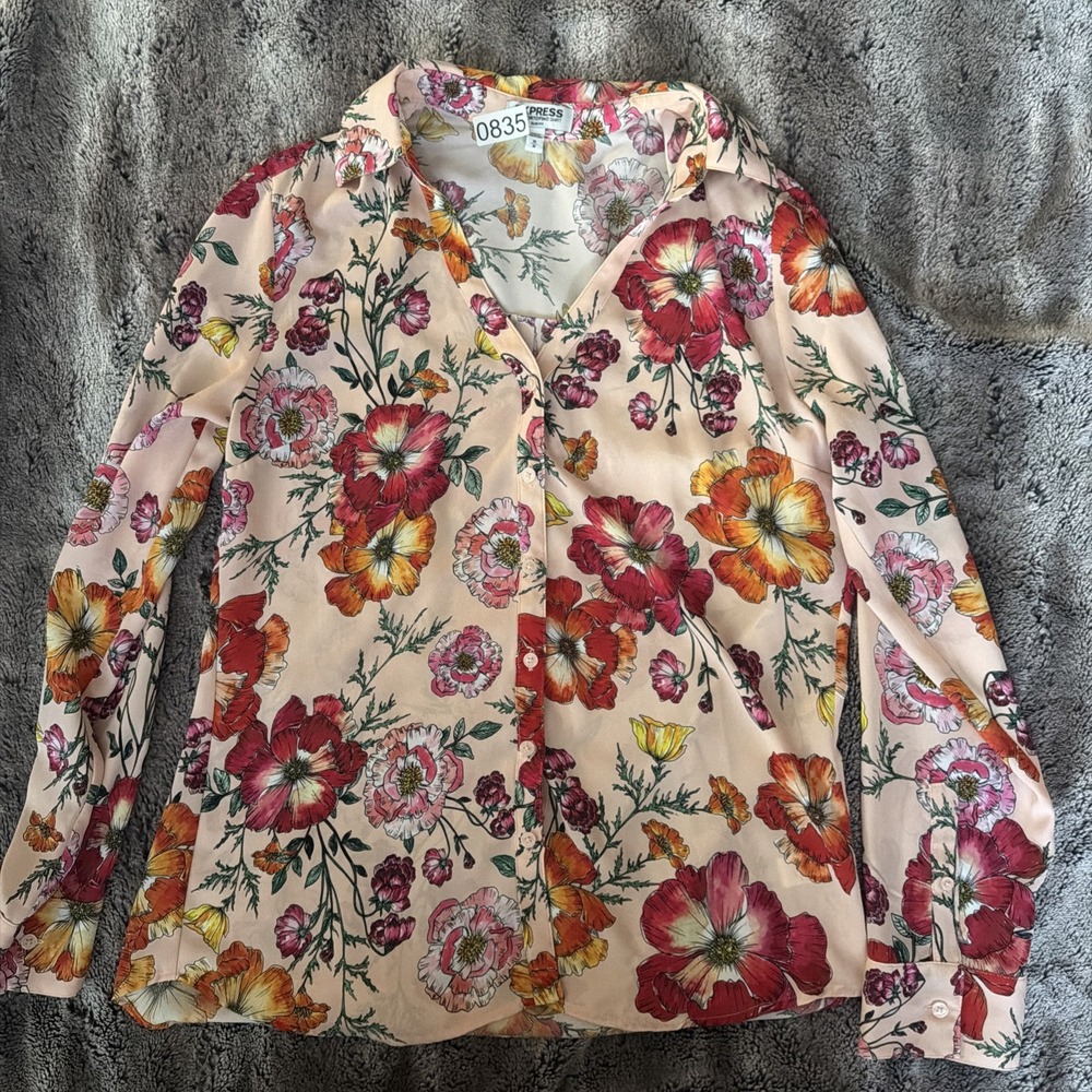 Express Portofino Peach-Pink Floral Button-Down Shirt - Picture 5 of 10